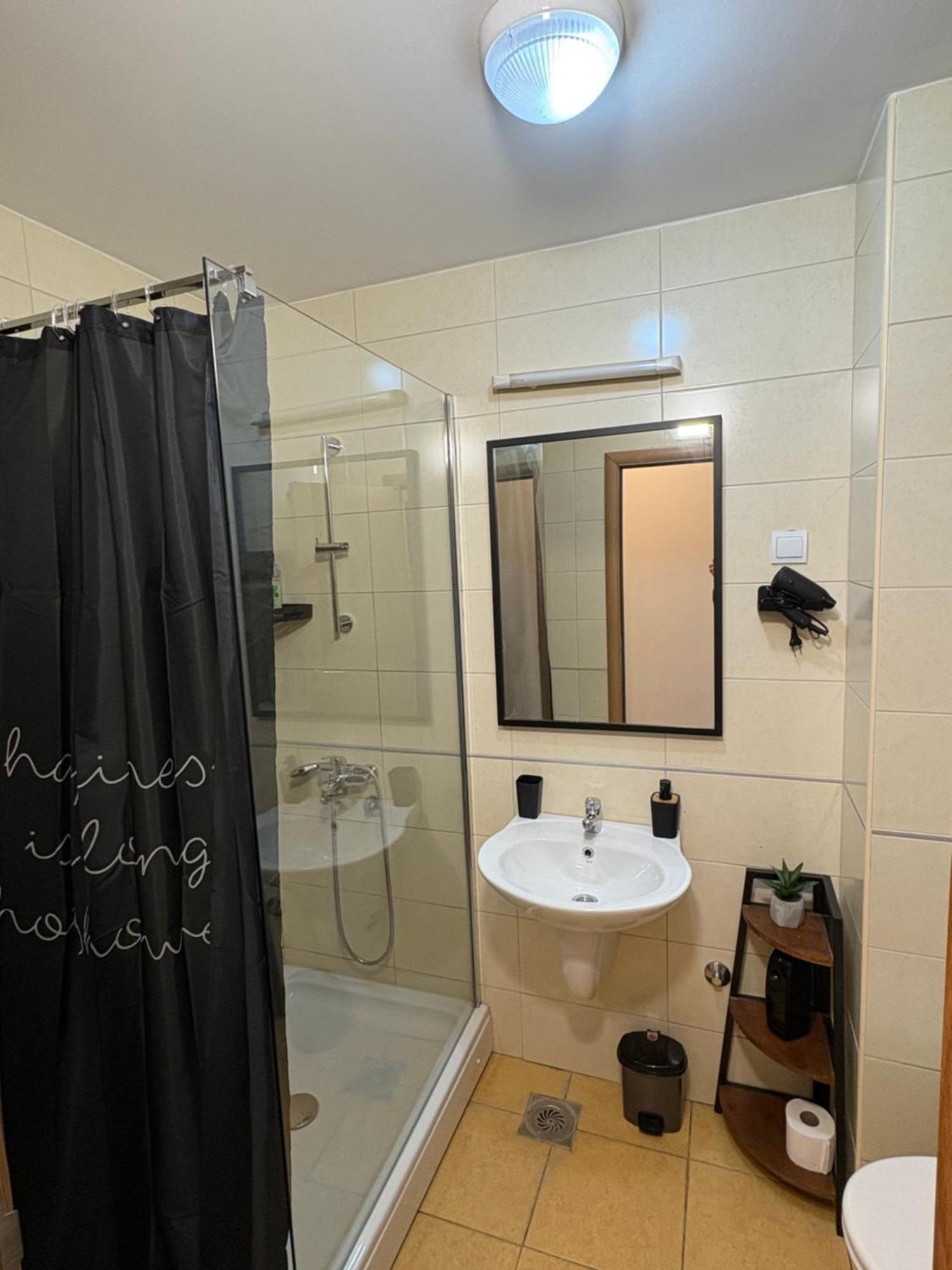 Apartment Podgorica Esterno foto
