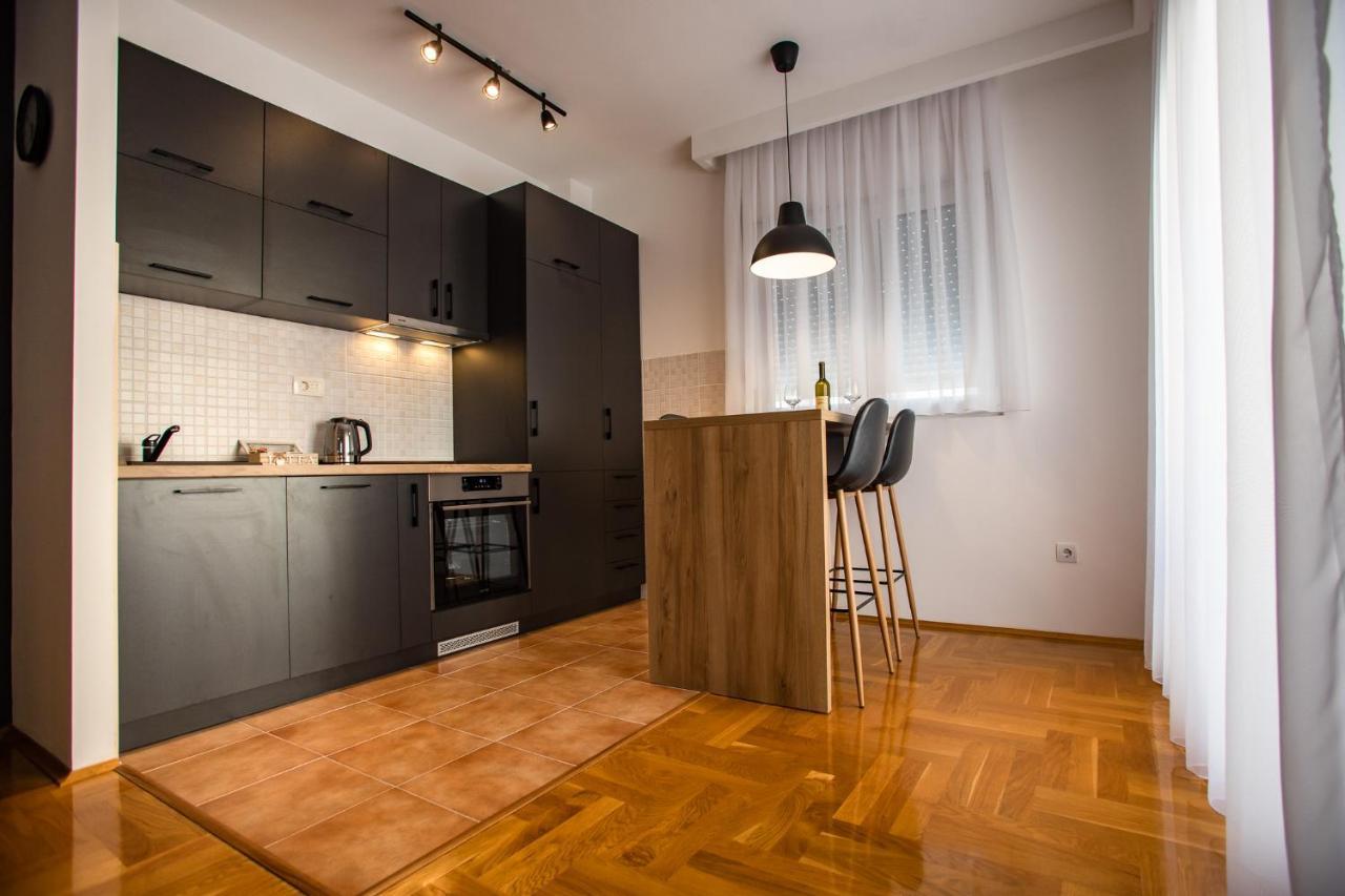 Apartment Podgorica Esterno foto
