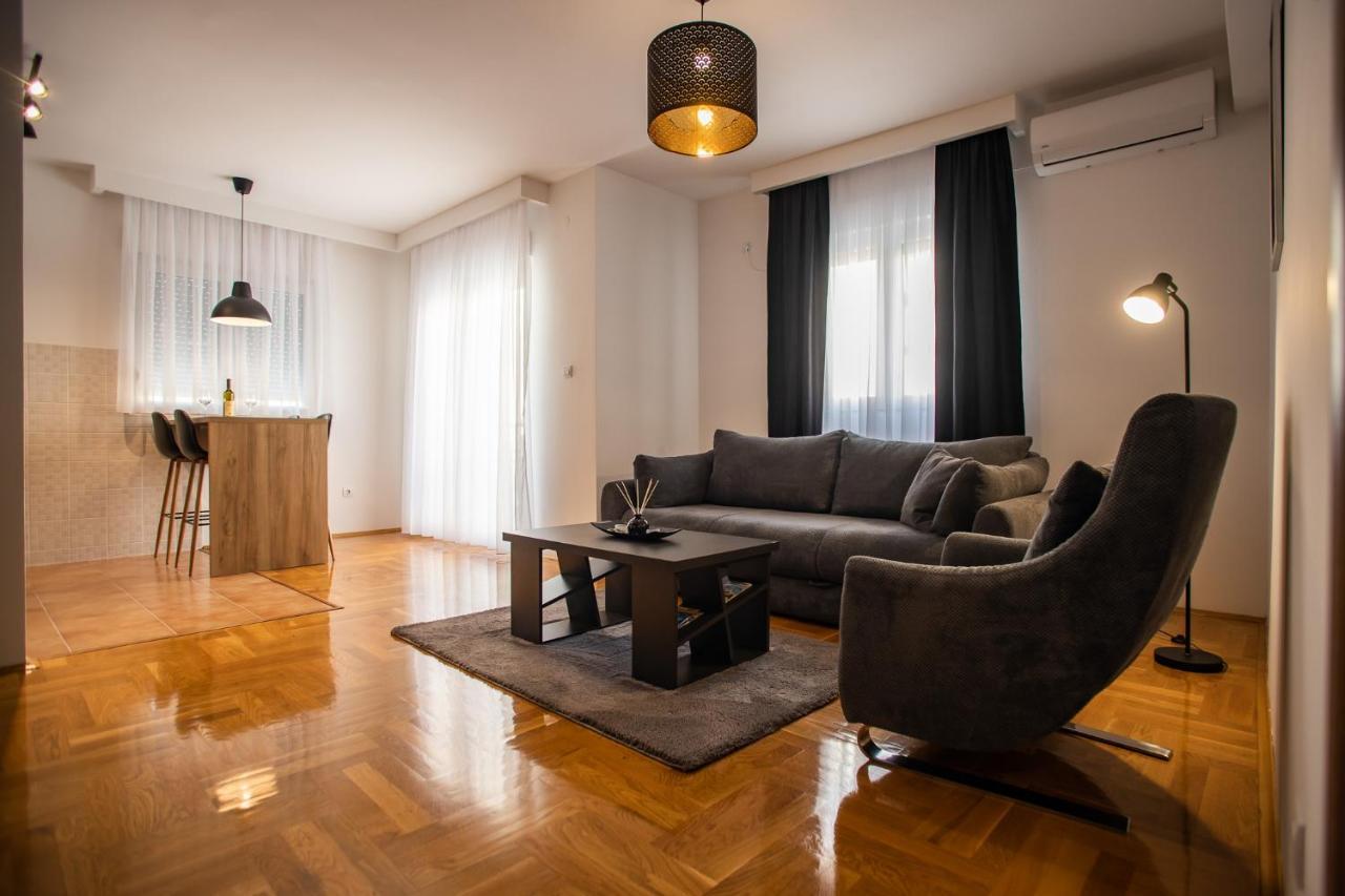 Apartment Podgorica Esterno foto